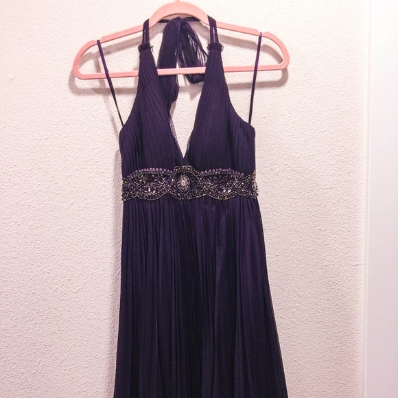 Beautiful Special Occasion Dress - Picture 1 of 5